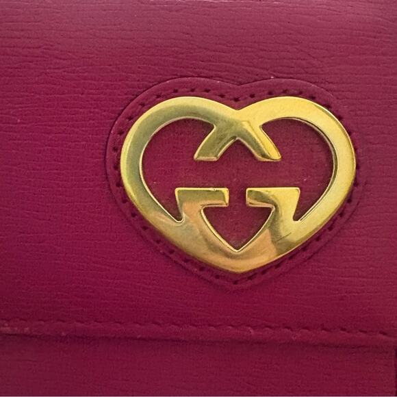 Gucci LE GG Interlocking Hearts Long
Wallet in pink - Picture 10 of 12